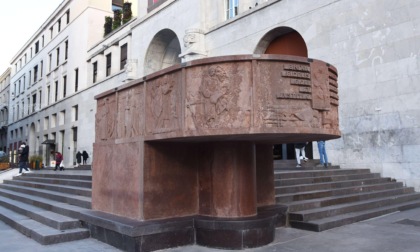 Arengario, terminati i lavori di restauro in piazza della Vittoria