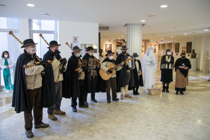 Santa Lucia è arrivata anche dai bimbi ricoverati agli Spedali Civili di Brescia