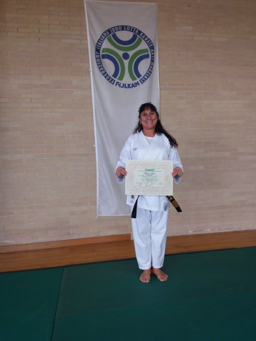 È ufficiale: la lonatese Pinny Fumiento  è maestro karate Fijlkam