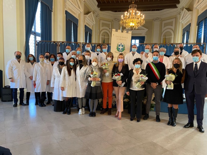 I militi della Croce Bianca premiati a Chiari