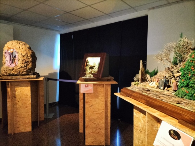 L’ incanto dei presepi artigianali in Galleria Bosio