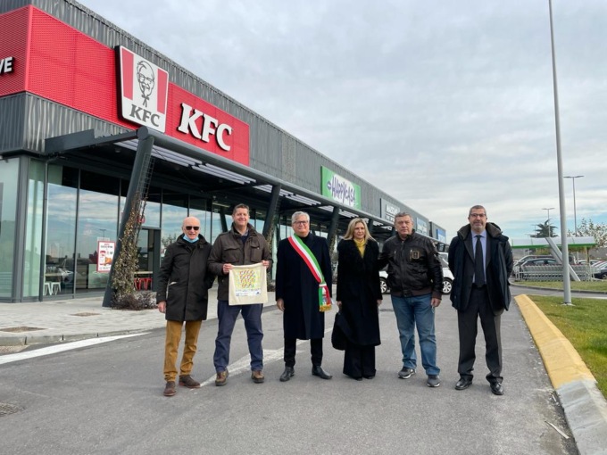 Il Leone Shopping Center cresce ancora: inaugurato il nuovo retail park