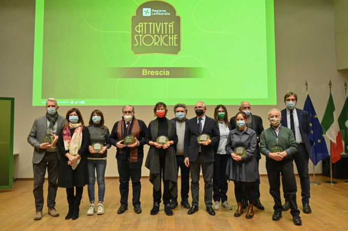 Regione Lombardia ha premiato 161 nuove attività storiche, 38 sono a Brescia e provincia