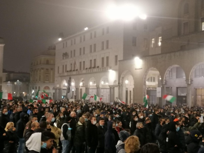 Ancora Italia, la sezione Brixia Fidelis Storica si scioglie dal partito