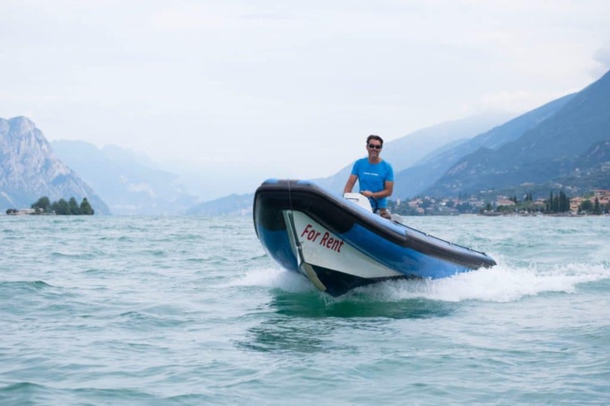 Malore fatale, addio a Claudio Brighenti scomparso improvvisamente nel corso di una riunione