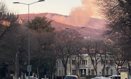Incendio sul monte Maddalena, l'emergenza non è ancora conclusa
