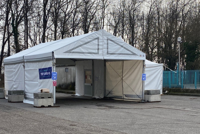 Tamponi drive-in nel parcheggio tra il Palageorge e il Velodromo