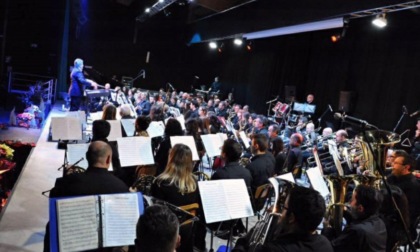 Il corpo bandistico Puccini torna sul palco: "Teniamo in vita la musica". Ma il Covid la uccide