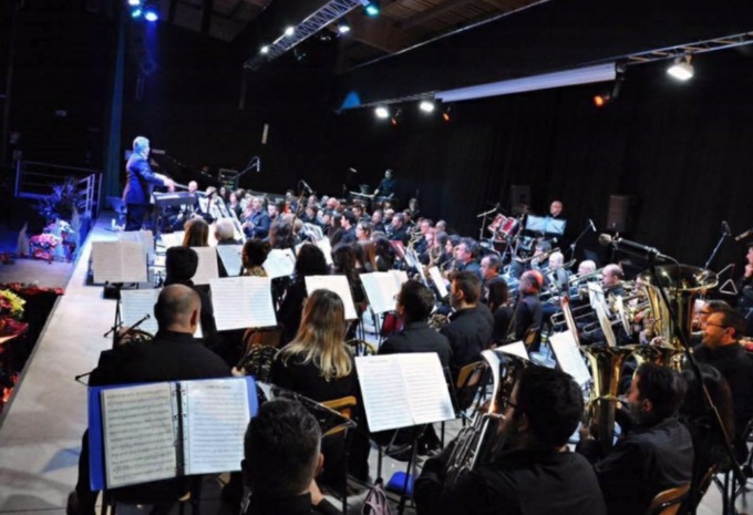 Il corpo bandistico Puccini torna sul palco: “Teniamo in vita la musica”. Ma il Covid la uccide