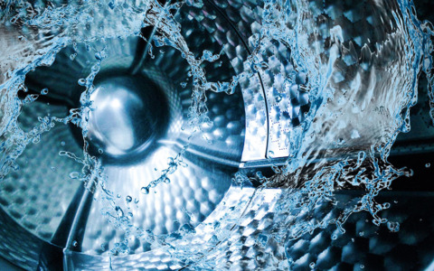 Bonus elettrodomestici e rincari energia: quando conviene cambiare la lavatrice