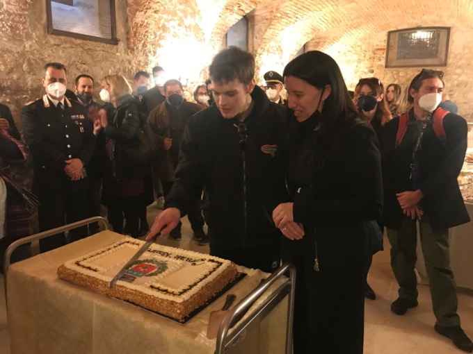 Calvagese ha abbracciato Blanco, trionfatore del Festival di Sanremo