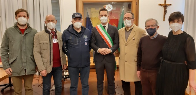 Riconoscimenti civici e scambi tra Comune e Parrocchia in occasione di San Faustino e Giovita