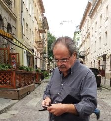 Rientra a Brescia dall’Ucraina con la famiglia, preoccupazione per il rischio di guerra