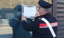 Viola le norme anti - Covid e tenta di organizzare una protesta, i carabinieri dispongono la chiusura del locale