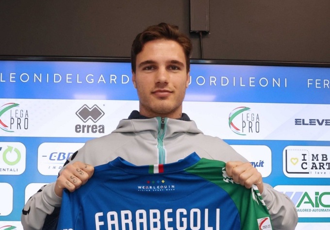 Tommaso Farabegoli, il ritorno del difensore tra i verdeblù