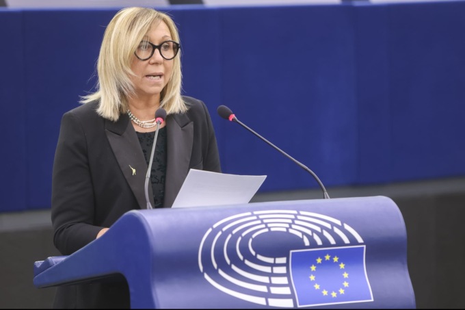 Il Parlamento Europeo approva la legge sulla protezione dei lavoratori contro i rischi derivanti da esposizione ad agenti cancerogeni