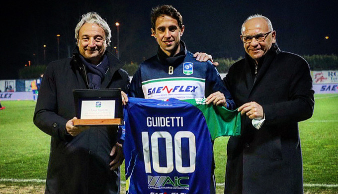 Luca Guidetti ha festeggiato le sue prime 100 presenze con i Leoni del Garda