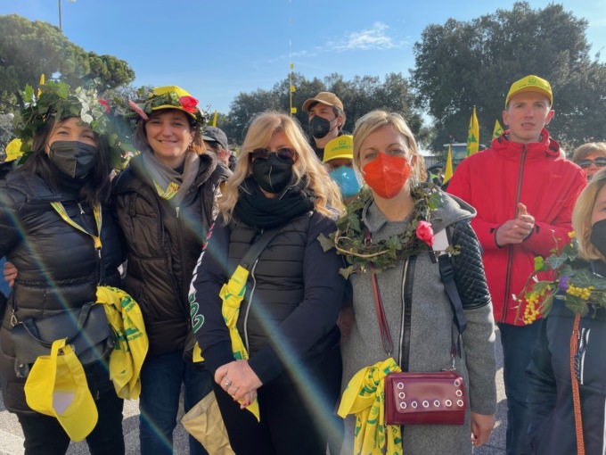 Brescia in piazza contro la guerra in occasione di Fieragricola