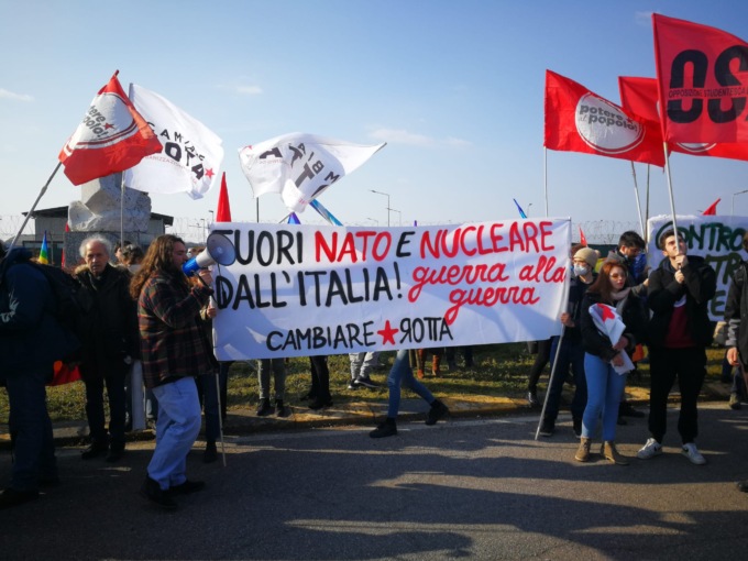 Presidio contro la guerra a Ghedi, mille persone hanno fatto sentire la loro voce