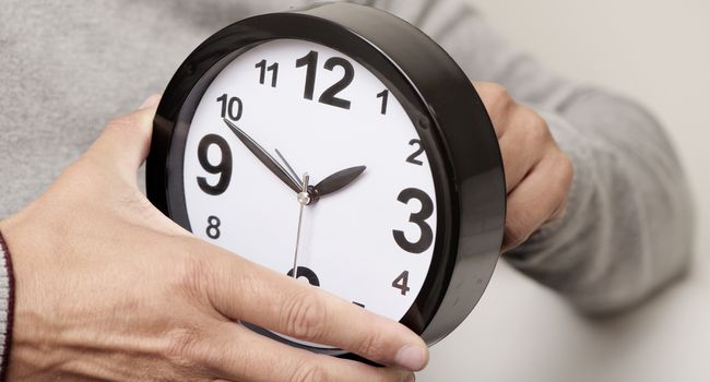 Lancette indietro di un’ora: stanotte torna l’ora solare