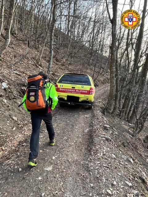 In difficoltà sul ghiaccio: salvati due escursionisti