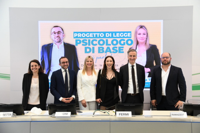 Psicologo di base: presentato progetto di legge per la sua istituzione e riconoscimento tra le cure primarie