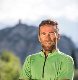 Omar Oprandi,  a meno di due mesi dall’operazione all’anca parte alla conquista del Monte Bianco