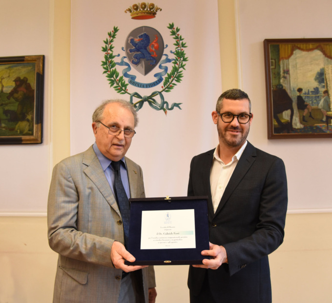 Premiato il dottor Gabriele Ferri per i tanti anni dedicati alla medicina sportiva