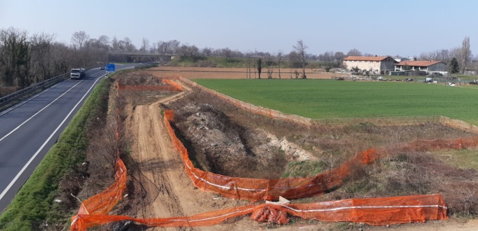 Terna mette in campo i suoi tecnici per parlare dell’elettrodotto Cassano-Chiari