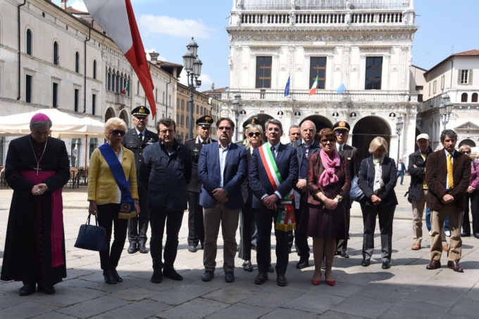 Giornata della Memorie delle vittime del terrorismo, le celebrazioni in piazza Loggia