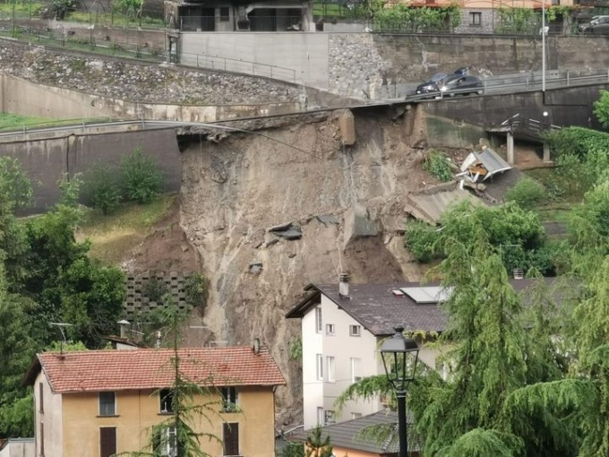Maltempo e frana ad Angolo Terme, la situazione