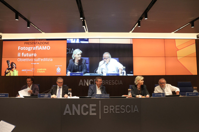 Ance Brescia, al via il concorso fotografico “Fotografiamo il futuro – obiettivo sull’edilizia”