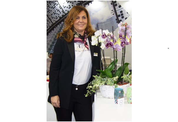 Cugher porta la sua expertise anche sul segmento  del vetro piano per Building&Interior Design