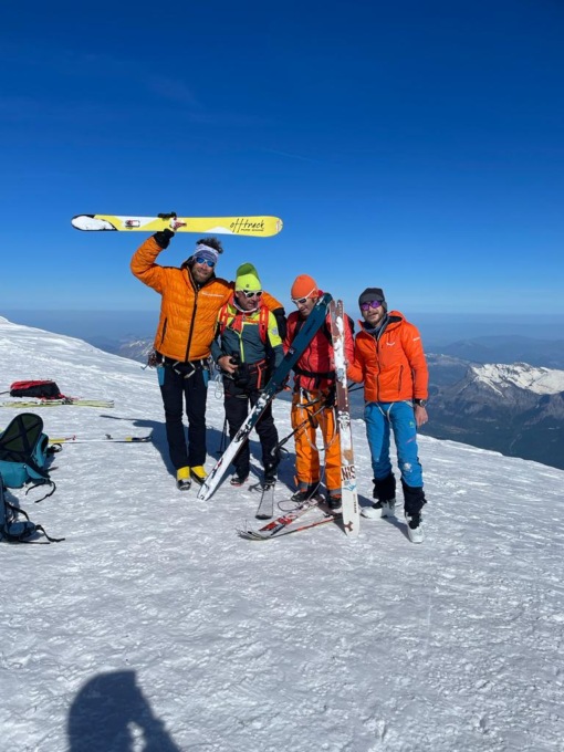 Omar Oprandi centra il suo obiettivo, conquistata la cima del monte Bianco con due protesi d’anca