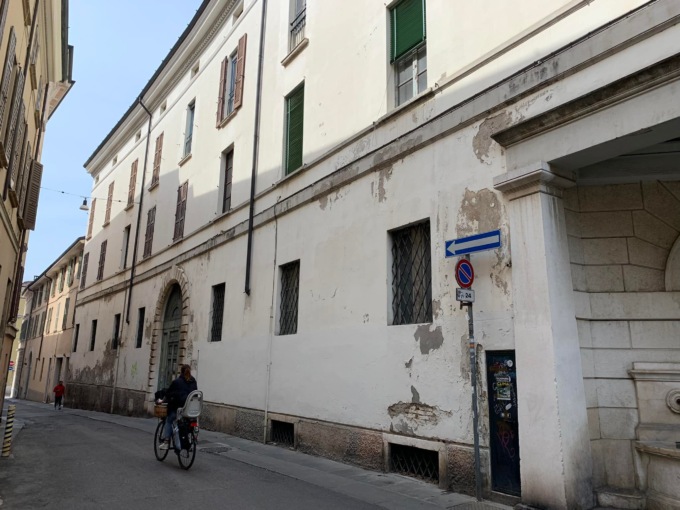 Alienazione palazzo Carpinoni, il bando
