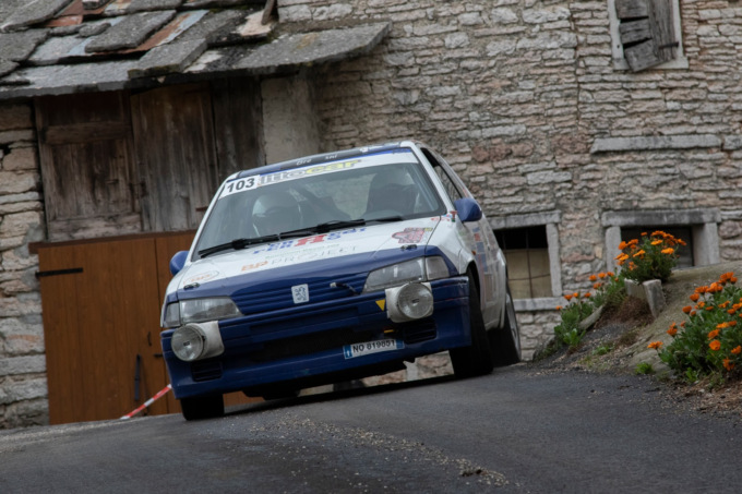 Un fuori strada ferma l’equipaggio della R-XTeam in Valpolicella