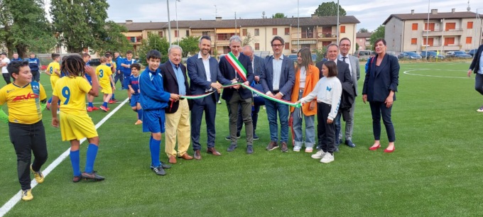 Inaugurato a Offlaga il nuovo campo in sintetico