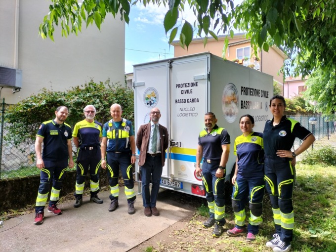Un nuovo mezzo per la Protezione civile del Basso Garda dal Rotary Club Desenzano Salò