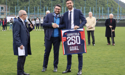 Andrea Caracciolo, l'omaggio per i suoi oltre 250 gol in carriera