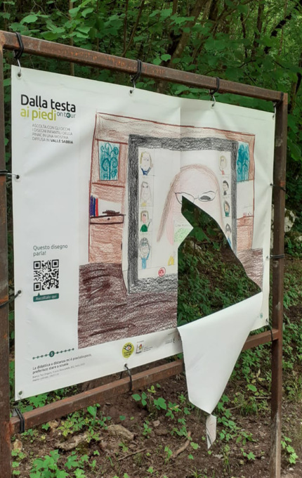 Vandalizzati i disegni dei bambini sulla Greenway