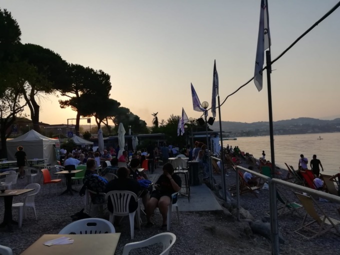 Giornata del cuore: il 28 luglio i Pazzi di Rugby tornano sul lago per fare del bene