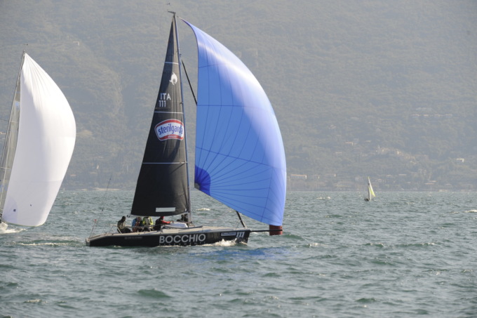 Tra i Dolphin, Twister sfida Baraimbo