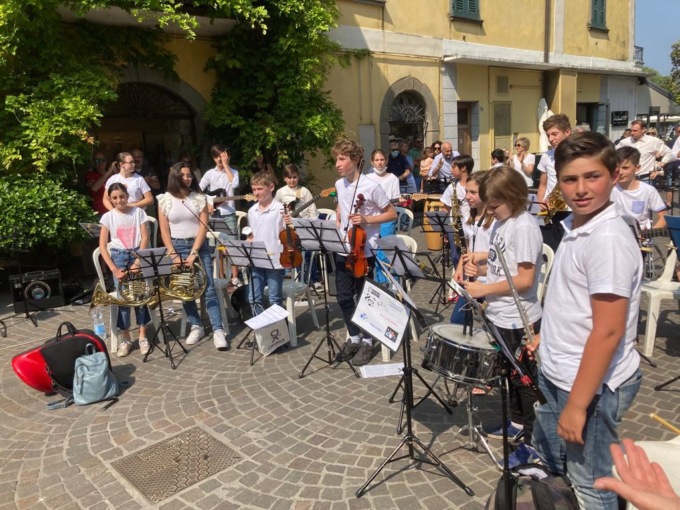 Il saggio degli allievi della Banda cittadina di Iseo è… itinerante