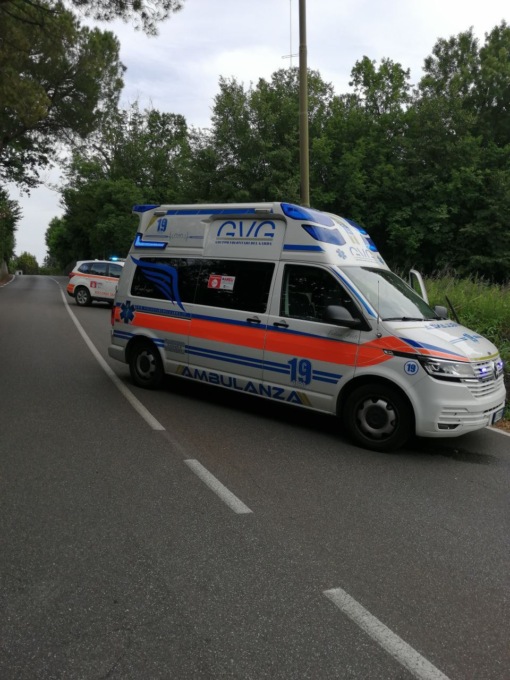 Accusa un malore mentre va in bicicletta, 50enne elitrasportato agli Spedali Civili