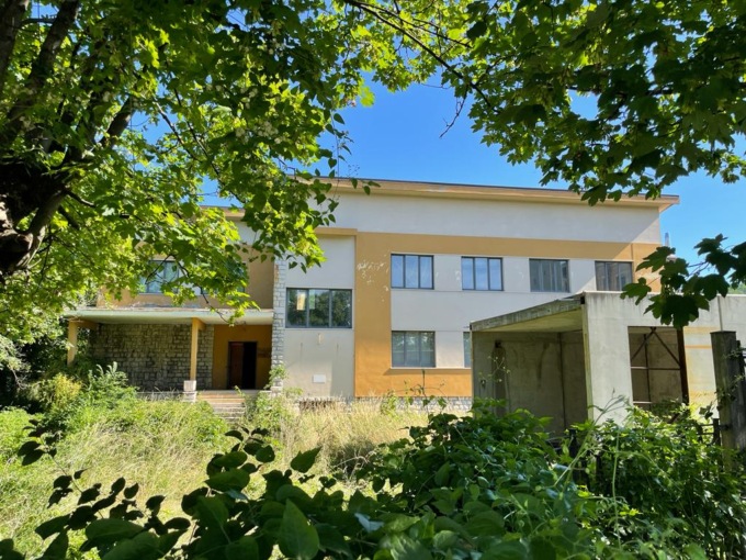 Appartamenti per anziani nell’ex scuola di Provezze