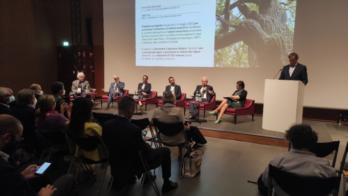 Le “Impronte sostenibili” di FederlegnoArredo per rigenerare il futuro