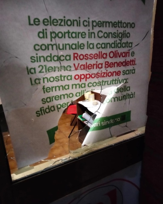 Pd Gussago, quinto attacco alla sede nel giro di pochi mesi