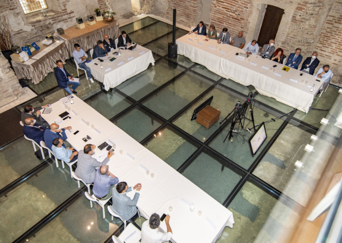 Bergamo e Brescia sul treno del futuro targato Trenord