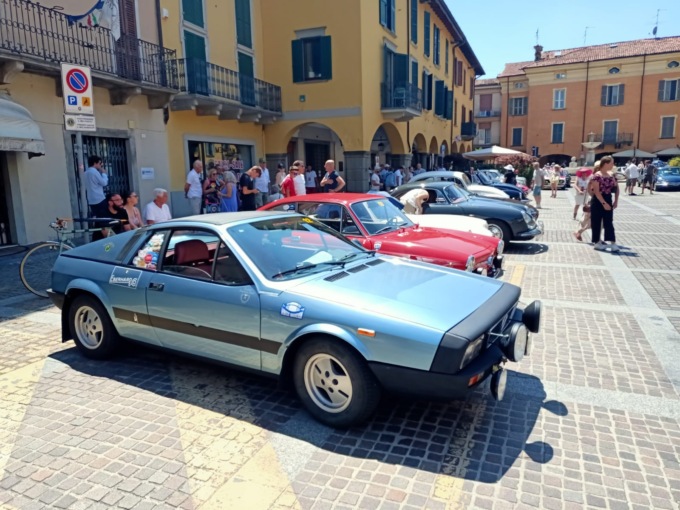 Auto e moto d’epoca animano il Trofeo Ambrosetti