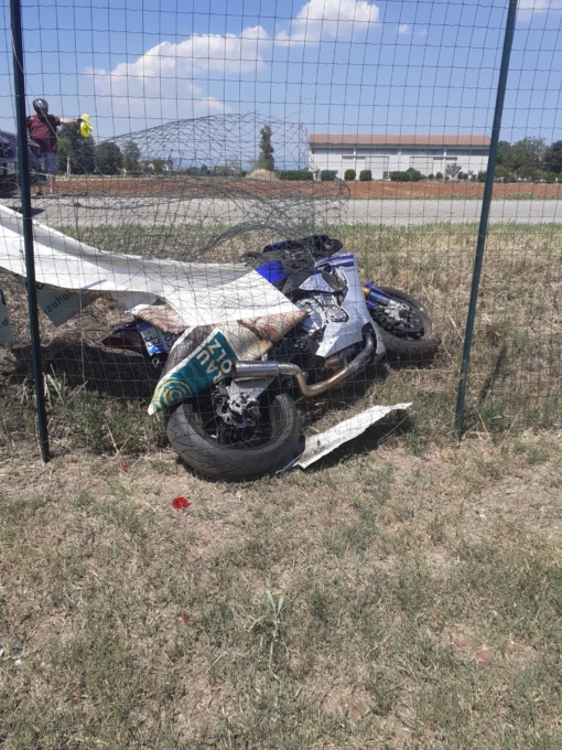 Esce di strada in moto: 27enne in ospedale in codice rosso